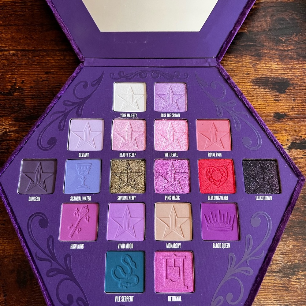 Jeffree Star Blood Lust Palette